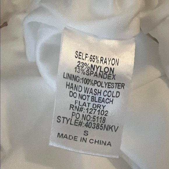 Skylar Rose Off-Shoulder White Bodysuit Size S - Picture 8 of 11